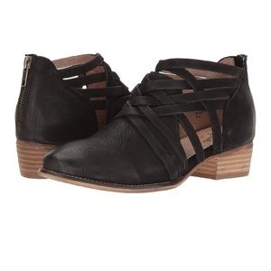 Anthro Seychelles Black Suede Caged Booties